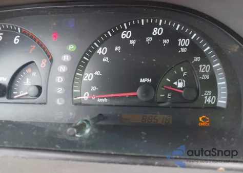 2002 Toyota Camry Le from USA, damaged, VIN 4T1BE32K82U522019